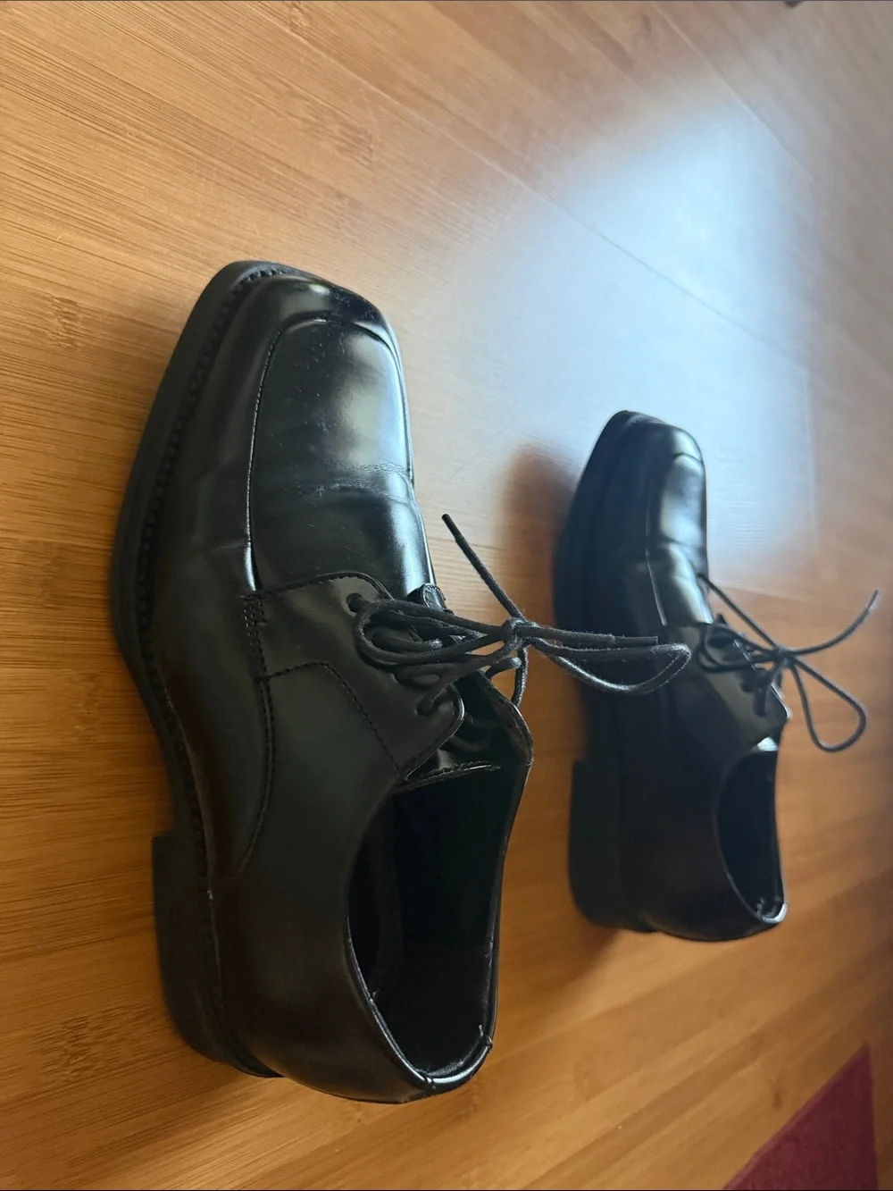Kenneth Cole Reaction Black Leather Lace-Up Dress Oxfords